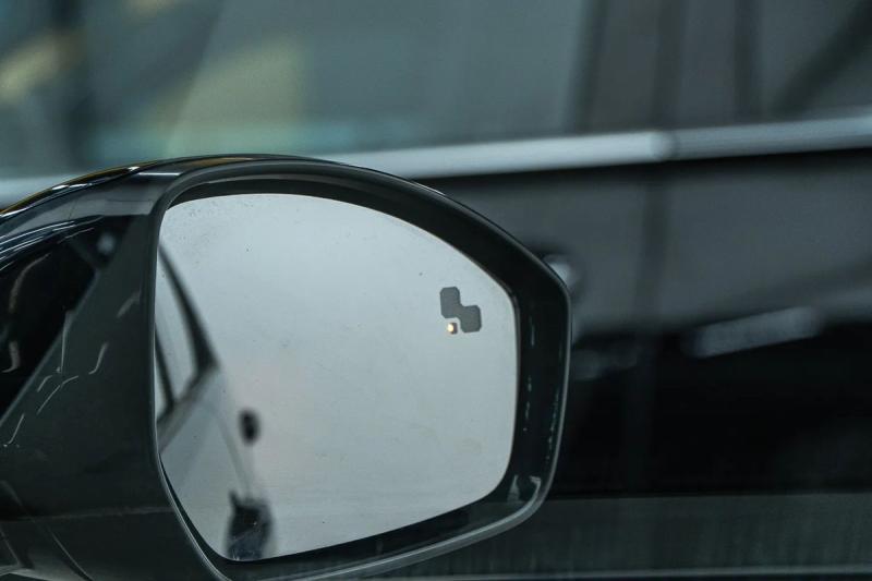 Car Thumb